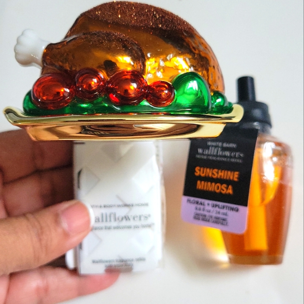 Bath & Body Works COOKED TURKEY DINNER Thanksgiving Wallflower Wall Plugin NEW